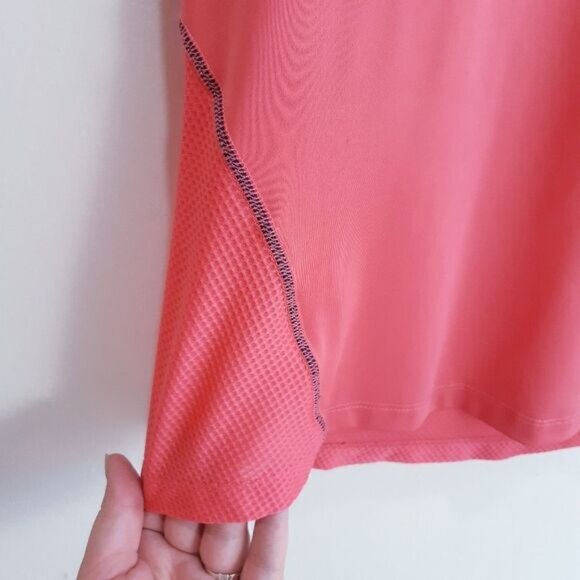 Asics Pink Lapeled Short Sleeve Athletic Shirt - Picture 3 of 6